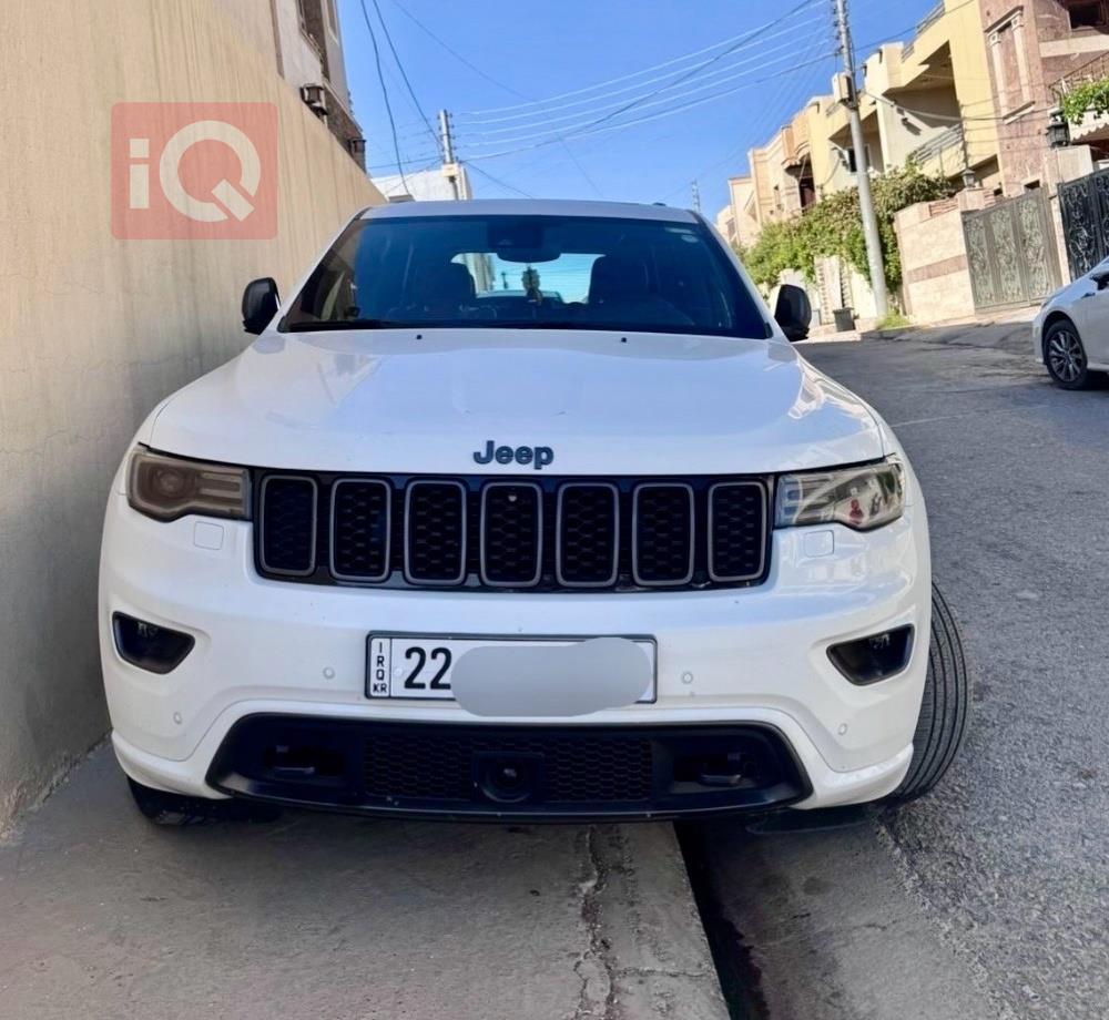 جيب جراند شيروكي